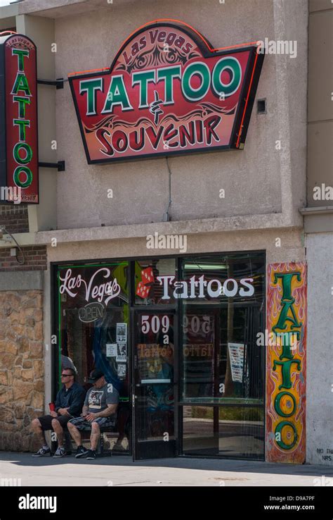 tattoo shop on fremont street